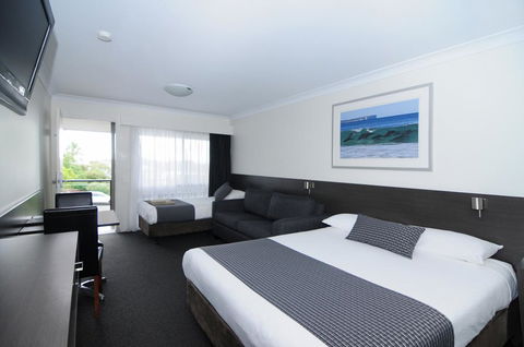 Jervis Bay Motel - Sunshine Coast Tourism 2