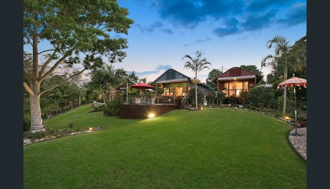 Jetavana Grove - Sunshine Coast Tourism 0