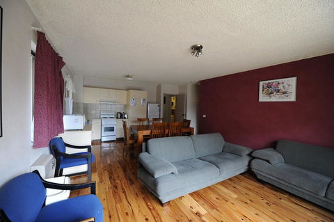Jindabyne Apartments - Sunshine Coast Tourism 0