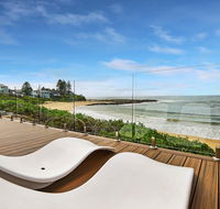 JoeAnne at Blue Bay Absolute Beachfront - Holiday Sunshine Coast
