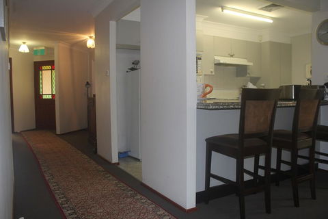 JOHN HUNTER B&B - Holiday Sunshine Coast 2
