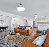 Joleen 9 - Shoal Bay - Sunshine Coast Tourism