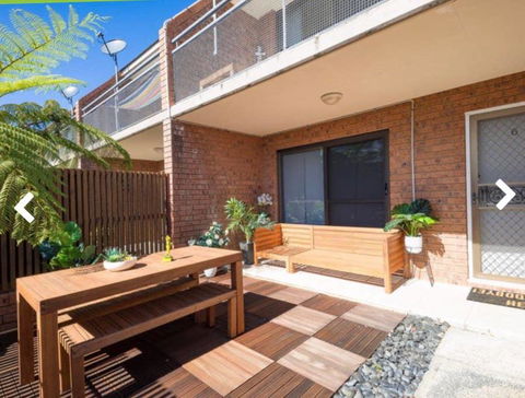 Joy's Hideaway - Sunshine Coast Tourism 1