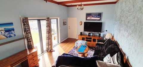 JUST-4-YOU! Amazing Sea Views, WIFI, Fullly Air-conditioned, King Bed - Holiday Sunshine Coast 0