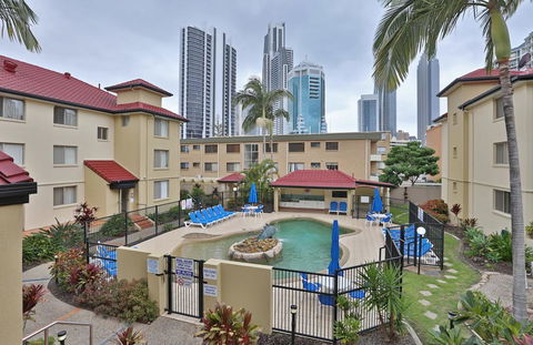 K Resort Surfers Paradise Apartments - Holiday Sunshine Coast 3