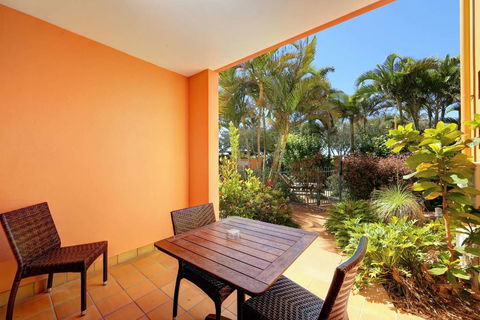 Kacy's Bargara Beach Motel - Holiday Sunshine Coast 3