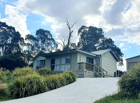 Kaishua House - JK Family Lake House - Holiday Sunshine Coast 1
