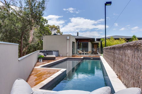 Kalina Retreat: Resort Style Tennis & Pool - Holiday Sunshine Coast 2