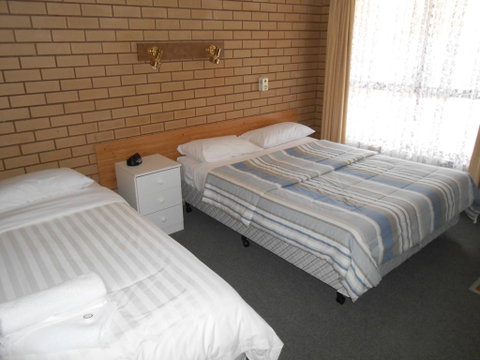 Kanimbla B&B - Sunshine Coast Tourism 1