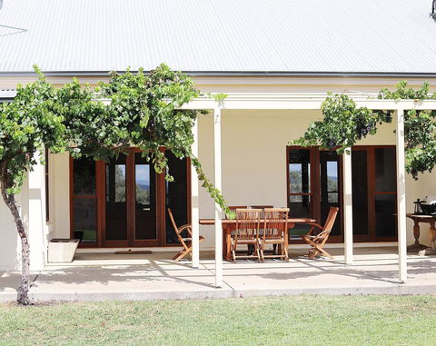 Kanimbla Homestead - Holiday Sunshine Coast 3
