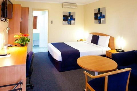 Karinga Motel, SureStay Hotel By Best Western - Sunshine Coast Tourism 2