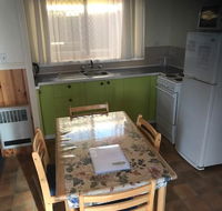 Kellraine Holiday Units - Sunshine Coast Tourism