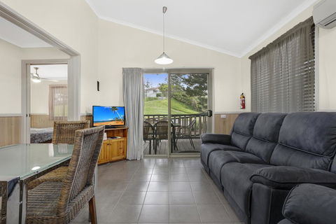 Kendalls Beach Holiday Park - Holiday Sunshine Coast 1