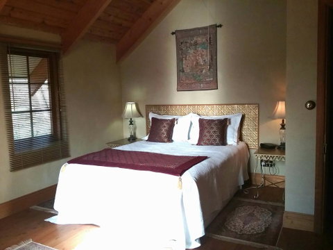 Kentisbury Country House - Sunshine Coast Tourism 3