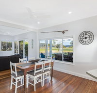 Kesla Beach House - Sunshine Coast Tourism