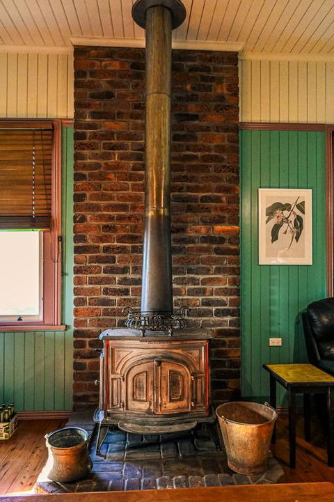 Kiambram Country Cottages - Sunshine Coast Tourism 3