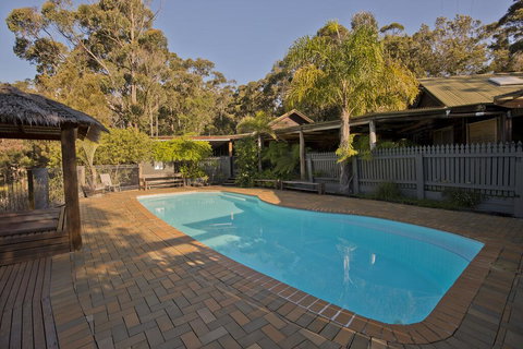 Kianinny Bush Cottages - Sunshine Coast Tourism 1