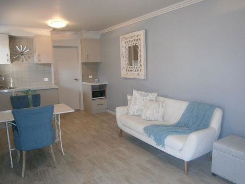 Kindred Studio Apartments - Holiday Sunshine Coast 0