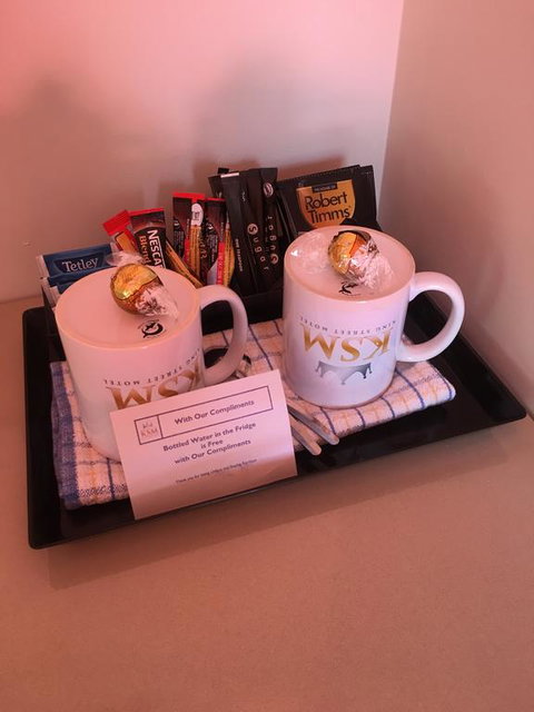 King Street Motel - Holiday Sunshine Coast 1