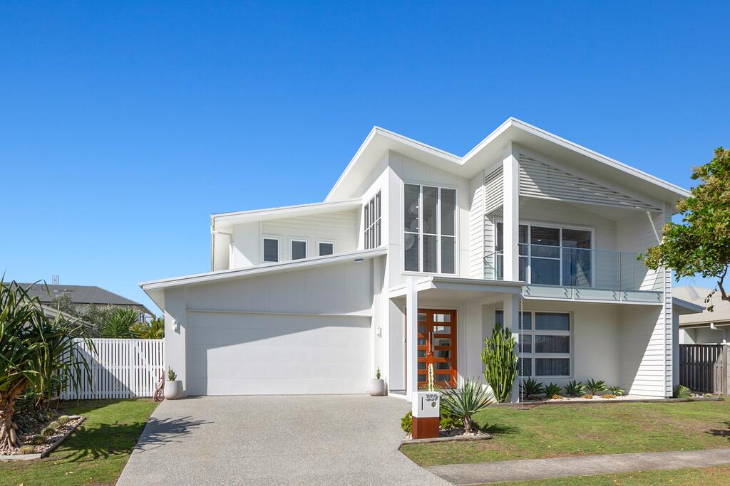 Stotts Creek NSW Holiday Sunshine Coast