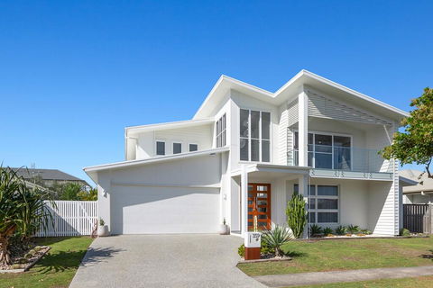 Kingscliff Bliss - Holiday Sunshine Coast 0