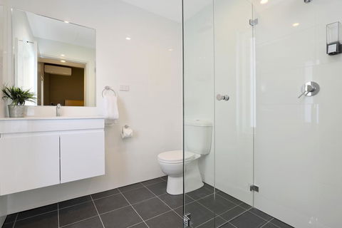 Kingsgrove Hotel - Sunshine Coast Tourism 2