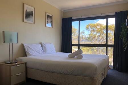 Kirwan 4, 4 Bedroom - Sunshine Coast Tourism 3