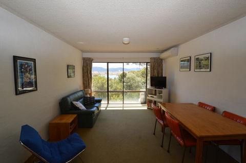 Kirwan Apartments 10 - Sunshine Coast Tourism 3