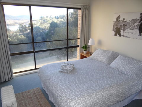 Kirwan Apartments 9 - Sunshine Coast Tourism 3
