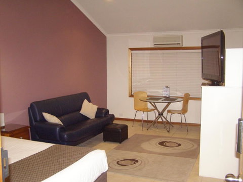 Koala Tree Motel - Sunshine Coast Tourism 2