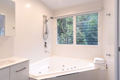 Kondalilla Eco Resort - Sunshine Coast Tourism 2