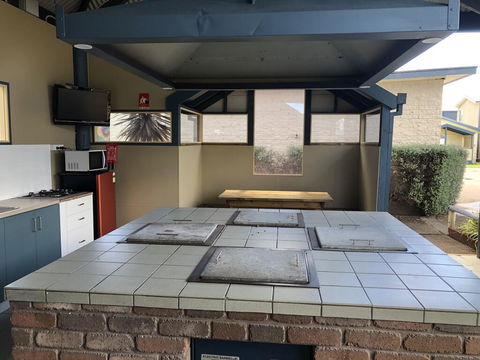 Koonwarra Holiday Park - Sunshine Coast Tourism 2