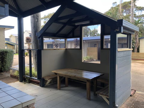 Koonwarra Holiday Park - Sunshine Coast Tourism 1