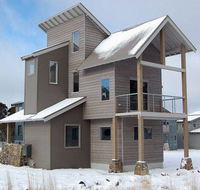 Krystal Peaks-DPA - Sunshine Coast Tourism
