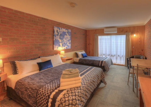 Kyabram Country Motel - Holiday Sunshine Coast 2