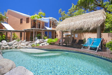 L'Auberge Noosa - Holiday Sunshine Coast 3