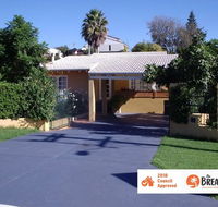 La Cote d Or - Mediterranean Cottage - Holiday Sunshine Coast