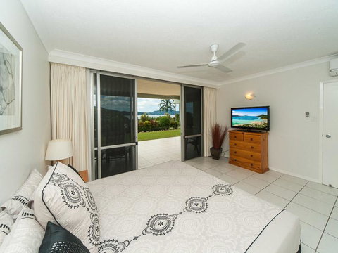 Lagoon 003 - Sunshine Coast Tourism 2