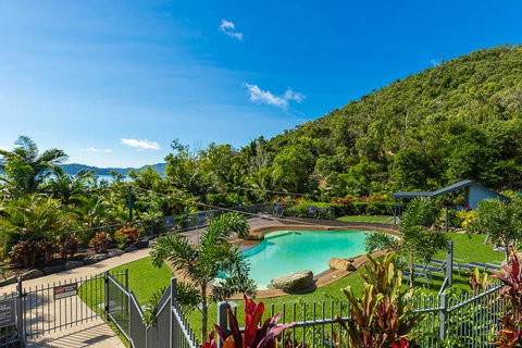 Lagoon 201 - Sunshine Coast Tourism 1