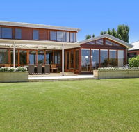 Lake House 61 Mulwala - Holiday Sunshine Coast