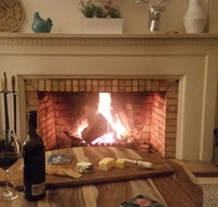 Lake House Benalla - Sunshine Coast Tourism