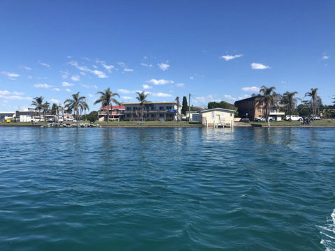 Lakeside Flats 1 - Sunshine Coast Tourism 2