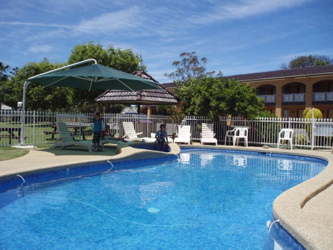 Lakeview Motel - Holiday Sunshine Coast 1