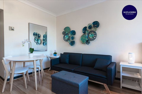 Lane Cove Studio - POOL - PARKING - WIFI - Holiday Sunshine Coast 2