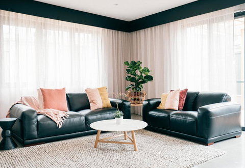 Laneway Apartments - Orientem - Holiday Sunshine Coast 2