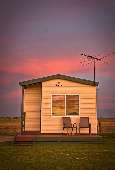 Lang Lang Caravan Park - Sunshine Coast Tourism 3