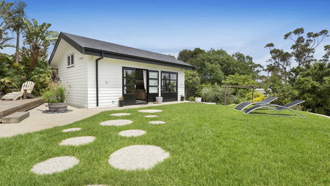 LANIKAI - MOUNT MARTHA - Sunshine Coast Tourism 1