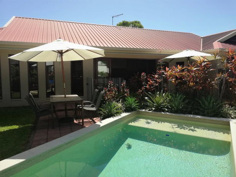 Latania Luxury Villa - Sunshine Coast Tourism 1