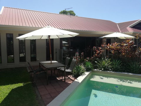 Latania Luxury Villa - Sunshine Coast Tourism 3