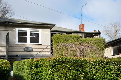 Latte Cottage - Sunshine Coast Tourism 3